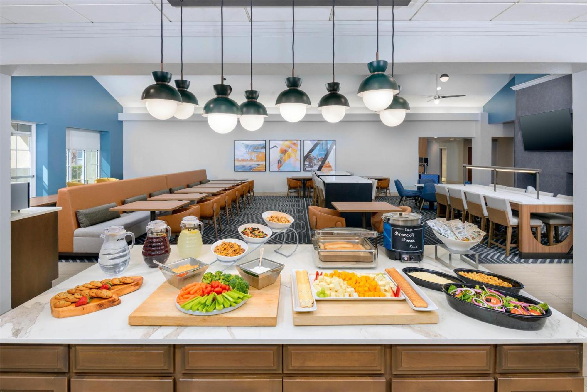 Homewood Suites By Hilton Orlando-Ucf Area Alafaya Exterior foto